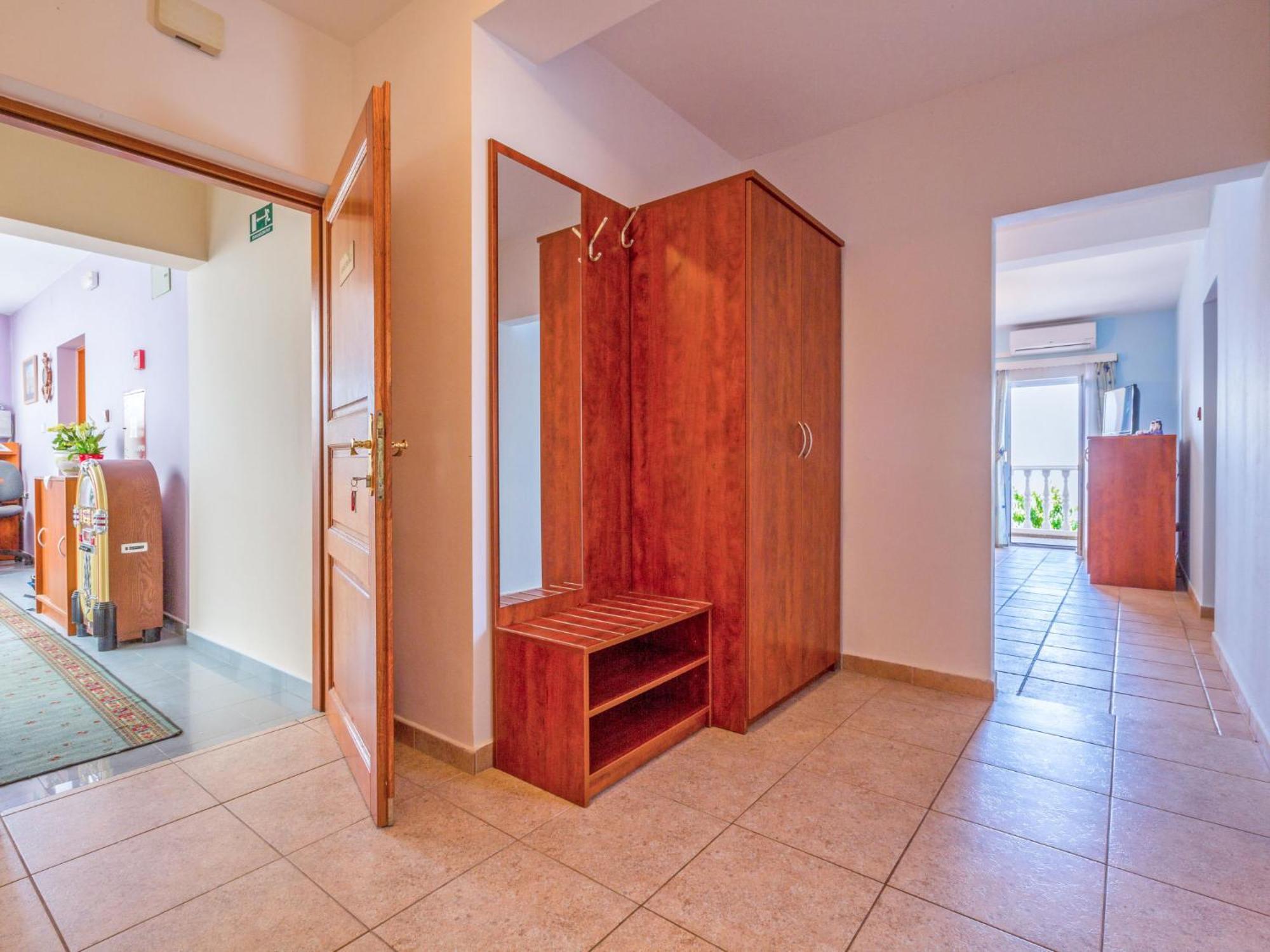 Apartment Delfin-2 By Interhome Cesarica Εξωτερικό φωτογραφία
